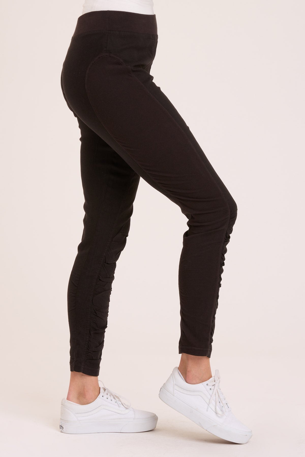 Core by Wearables Twill Alexa Legging 