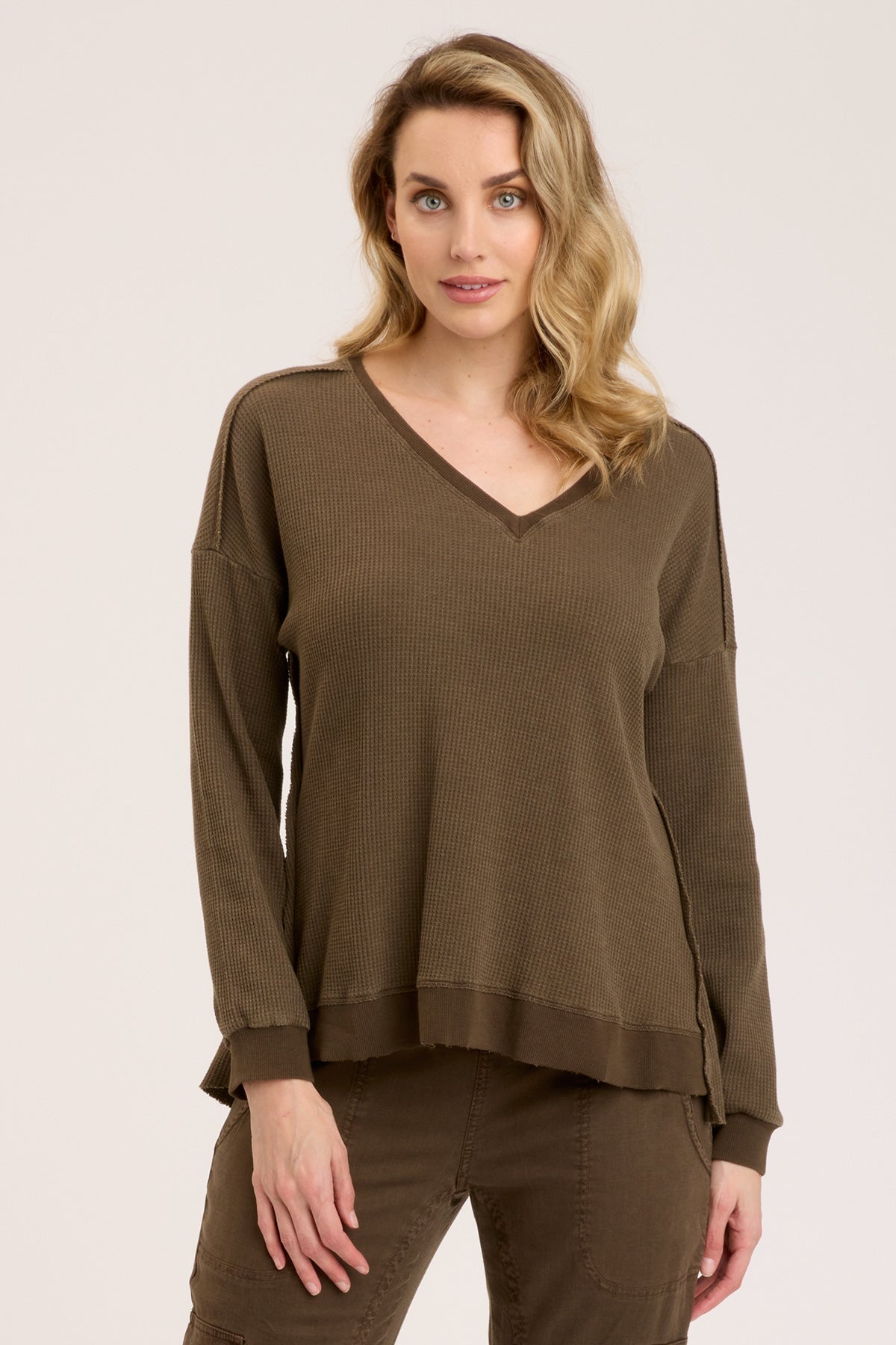 Wearables Oxley V-Neck 