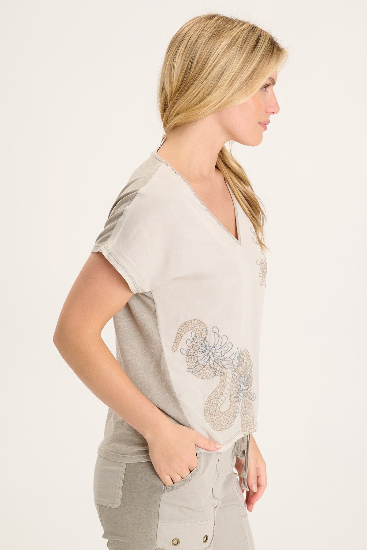 XCVI Jolina Embroidered Top 