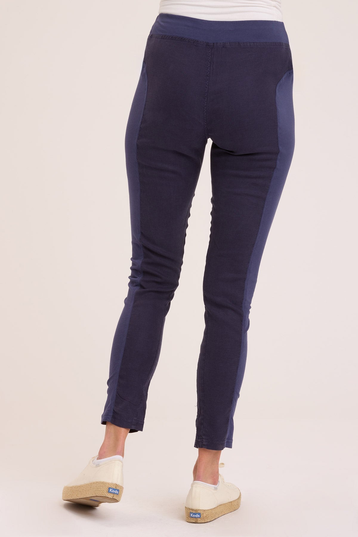 Core by Wearables Twill Alexa Legging 