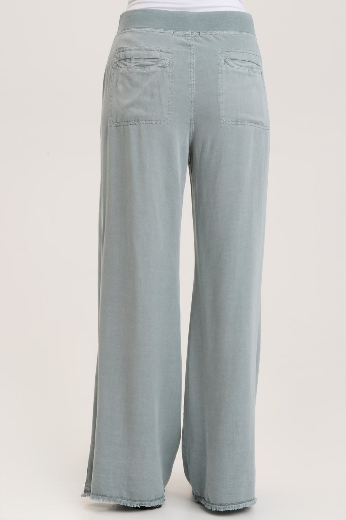 Wearables Twill Beach Trouser 