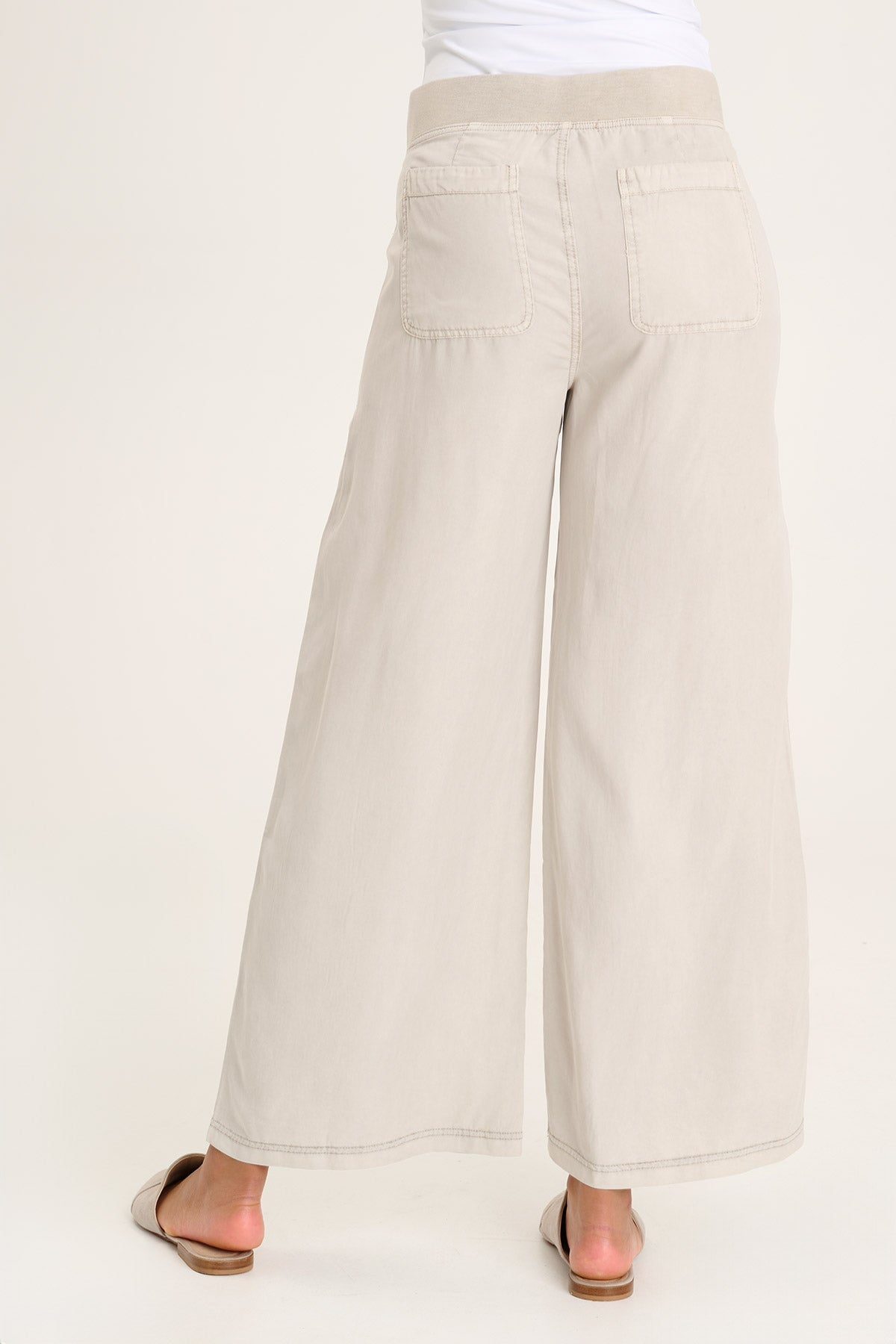 XCVI Pheodora Embroidered Pant 